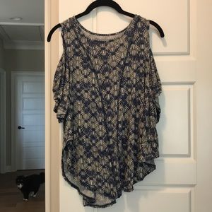 Free people shoulder cut out top
